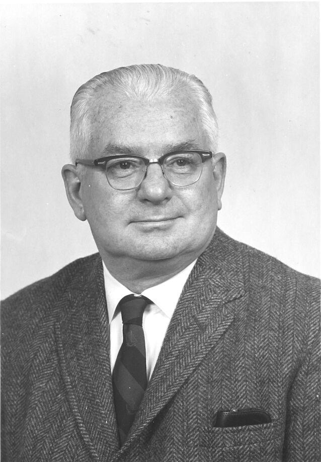 Victor Sams.jpg